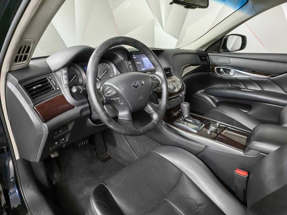 Infiniti Q70, 2016 Фото №14