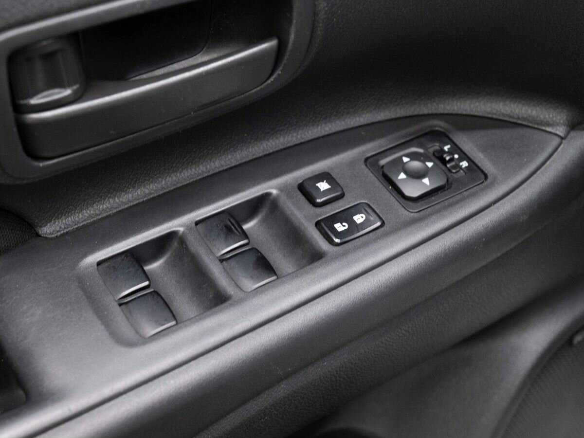 Mitsubishi Outlander, 2014 Фото №16