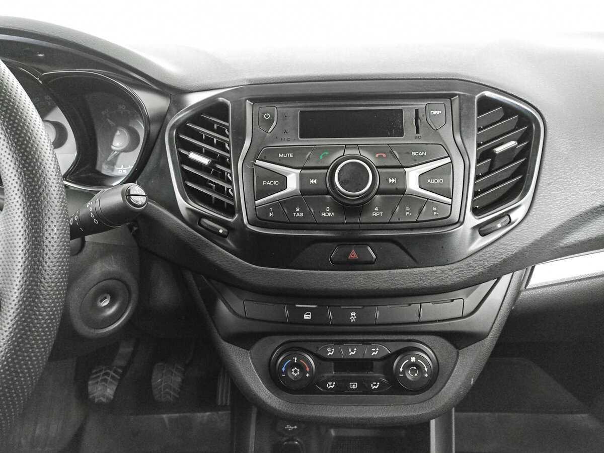 Lada (ВАЗ) Vesta, 2017 Фото №15