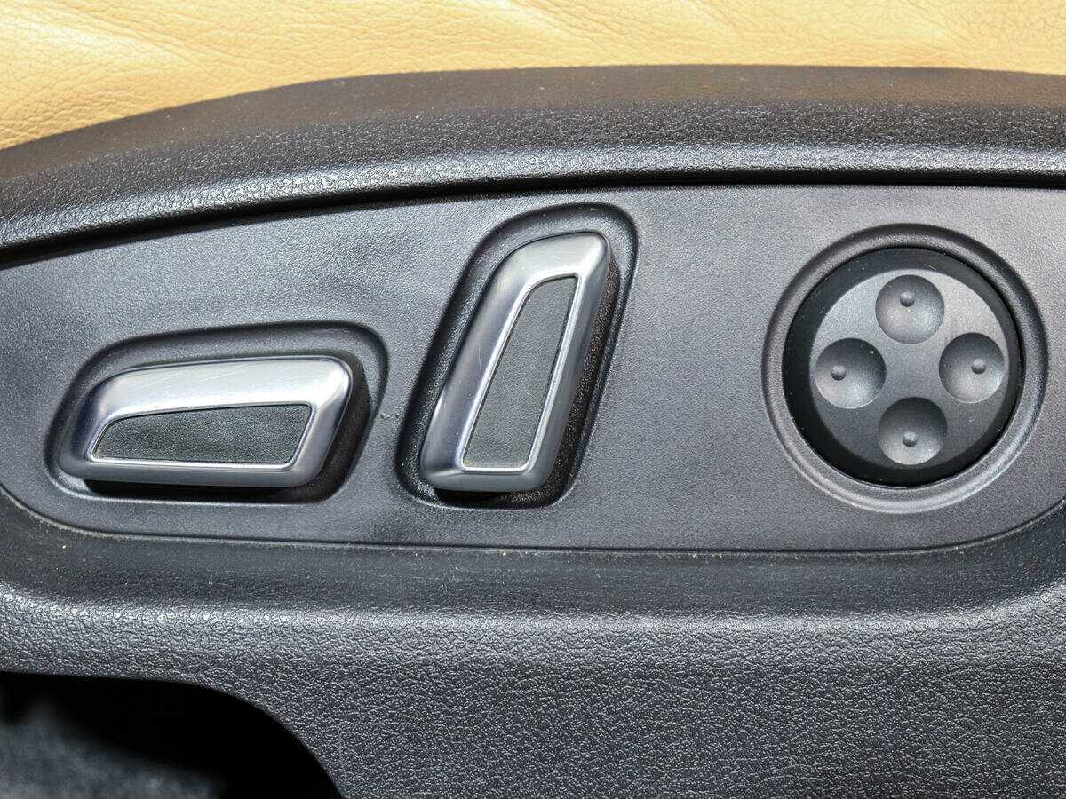 Audi Q7, 2013 Фото №17