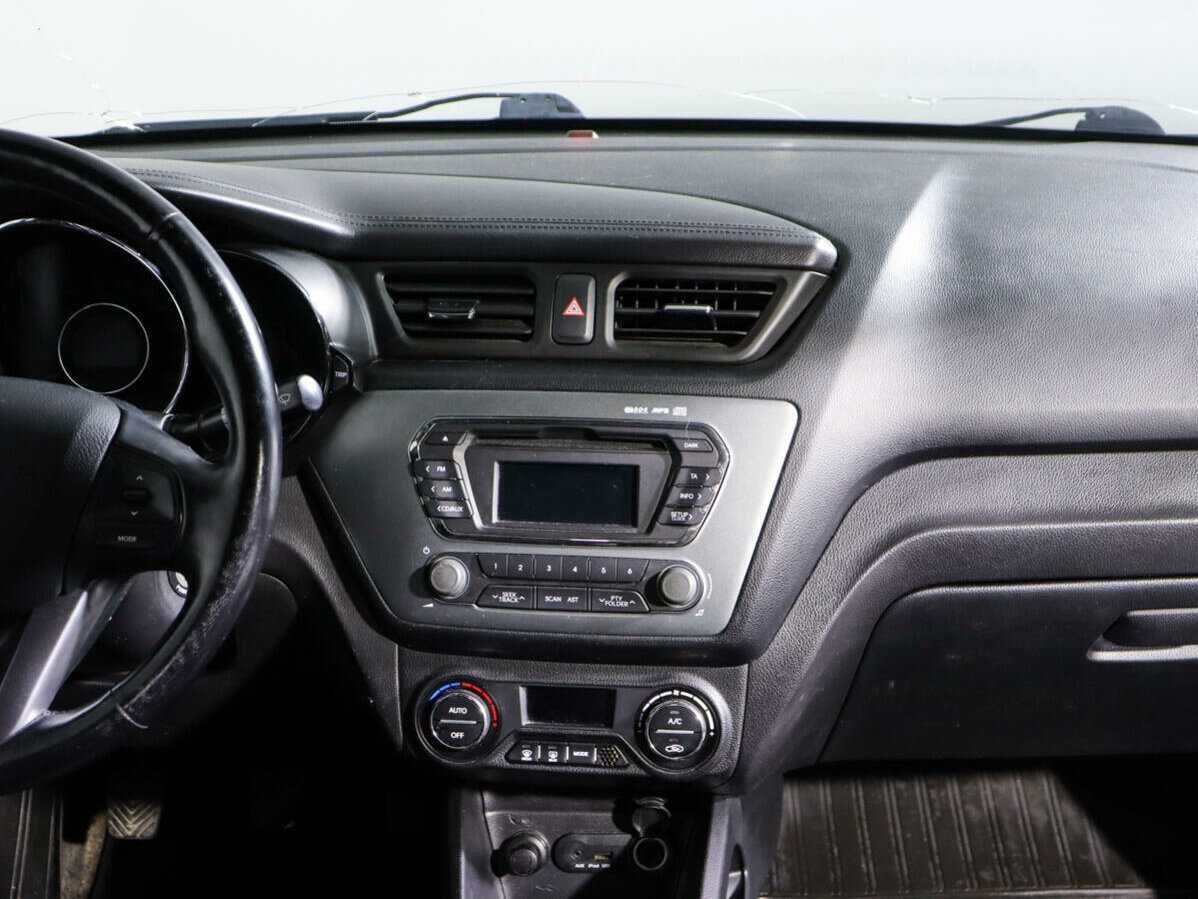 Kia Rio 6-speed, 2014 Фото №10
