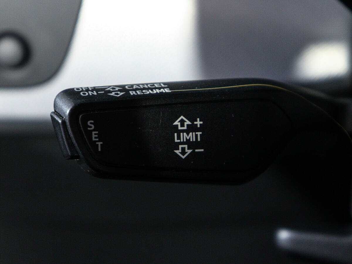 Audi A4, 2016 Фото №21