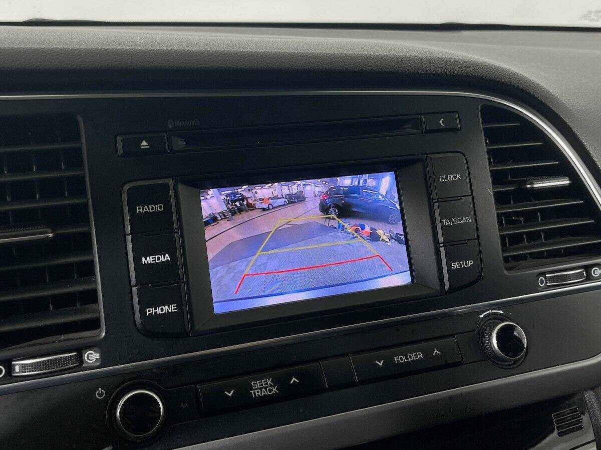 Hyundai Elantra, 2018 Фото №14