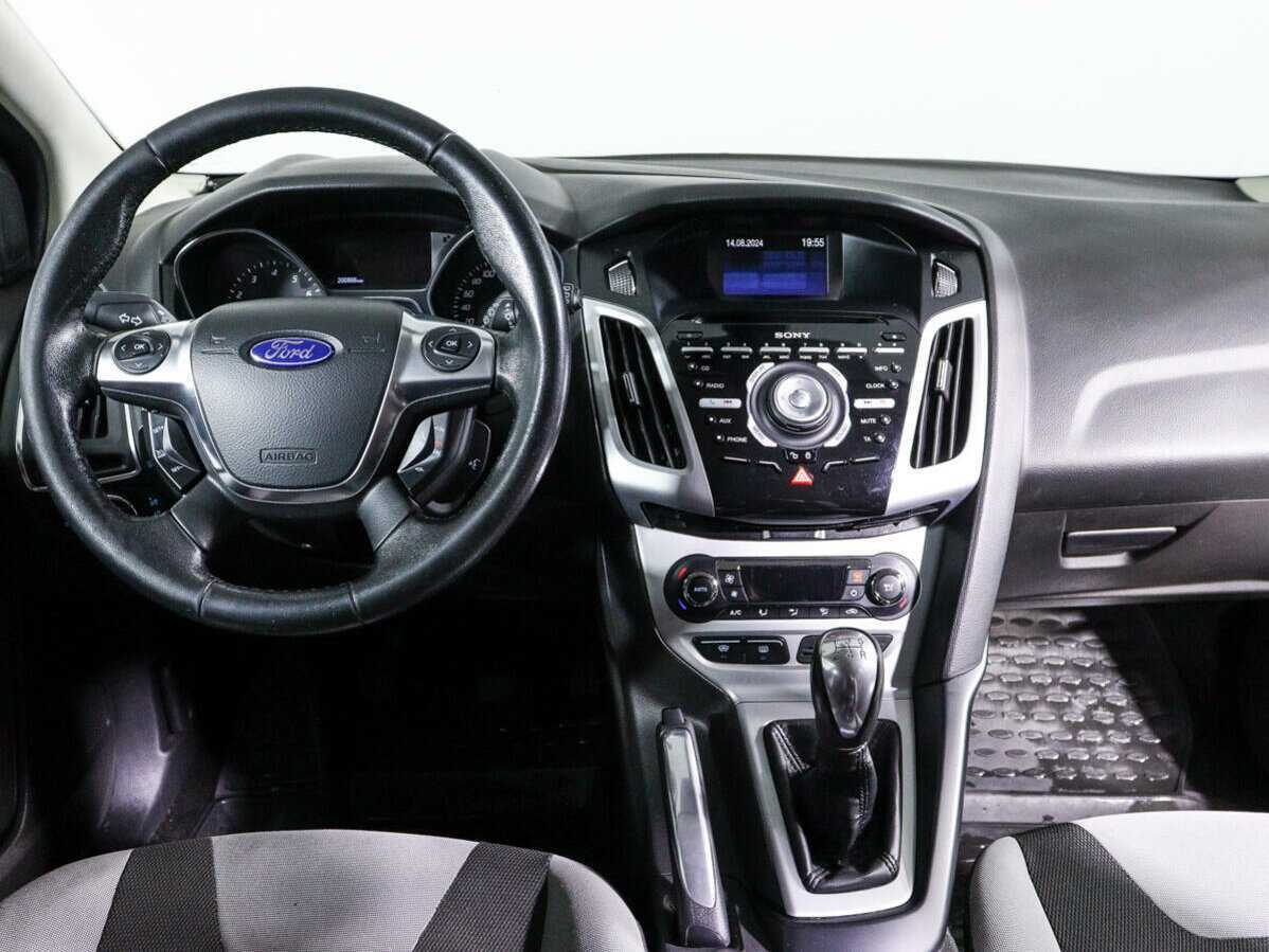 Ford Focus, 2013 Фото №10