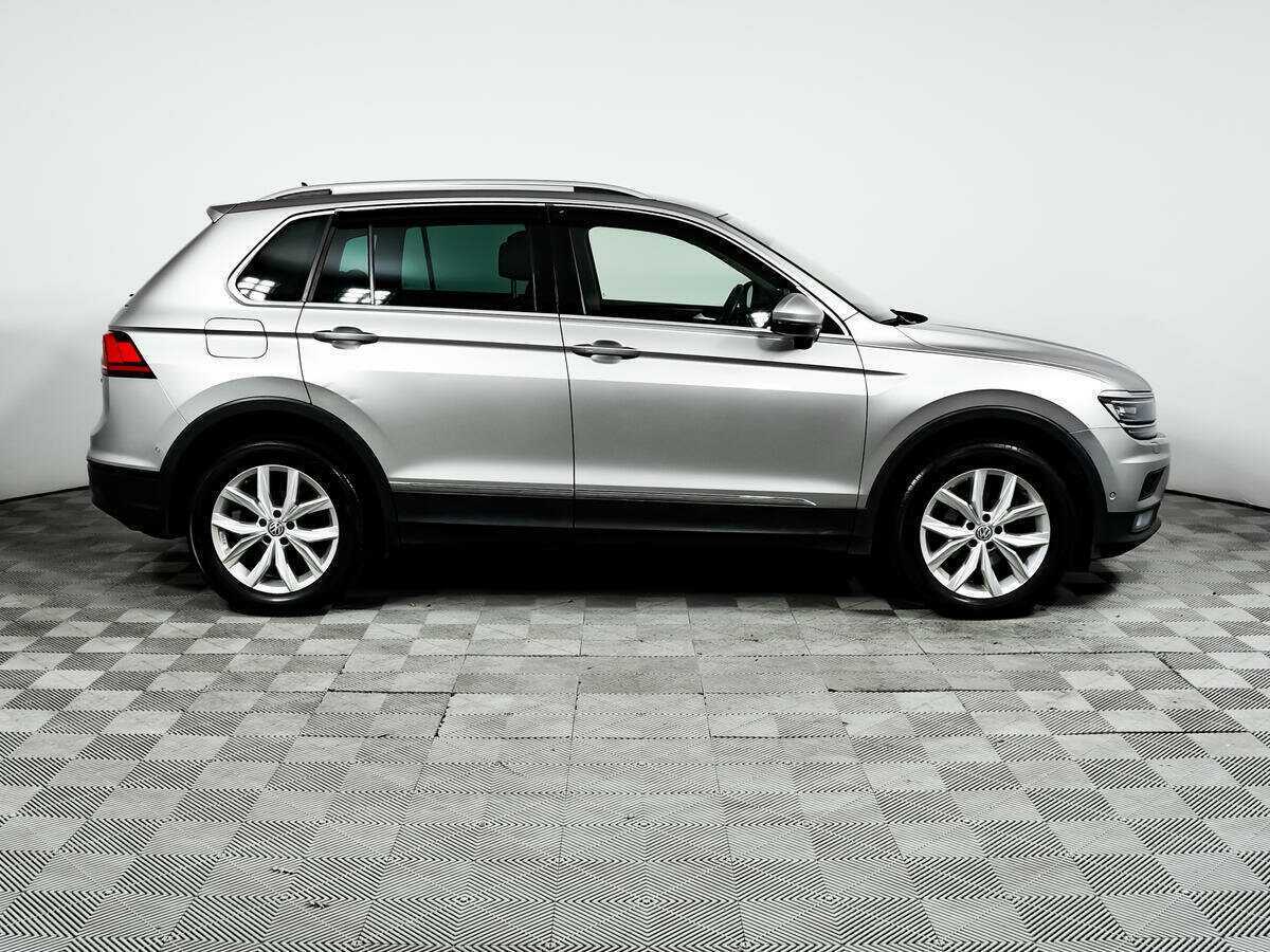 Volkswagen Tiguan, 2020 - 107 813 км. | Фото №4