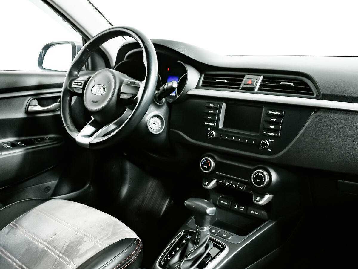 Kia Rio, 2018 Фото №9