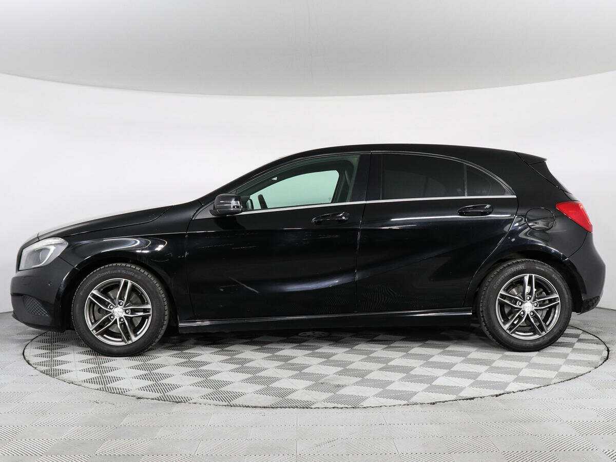 Mercedes-Benz A-Класс 180, 2013 - 150 434 км. | Фото №8