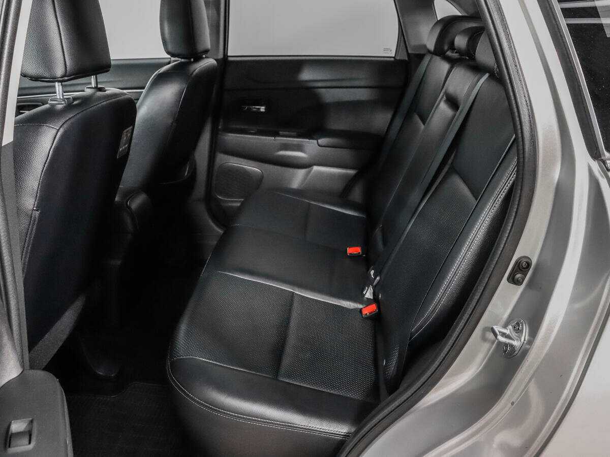 Mitsubishi ASX, 2012 Фото №12