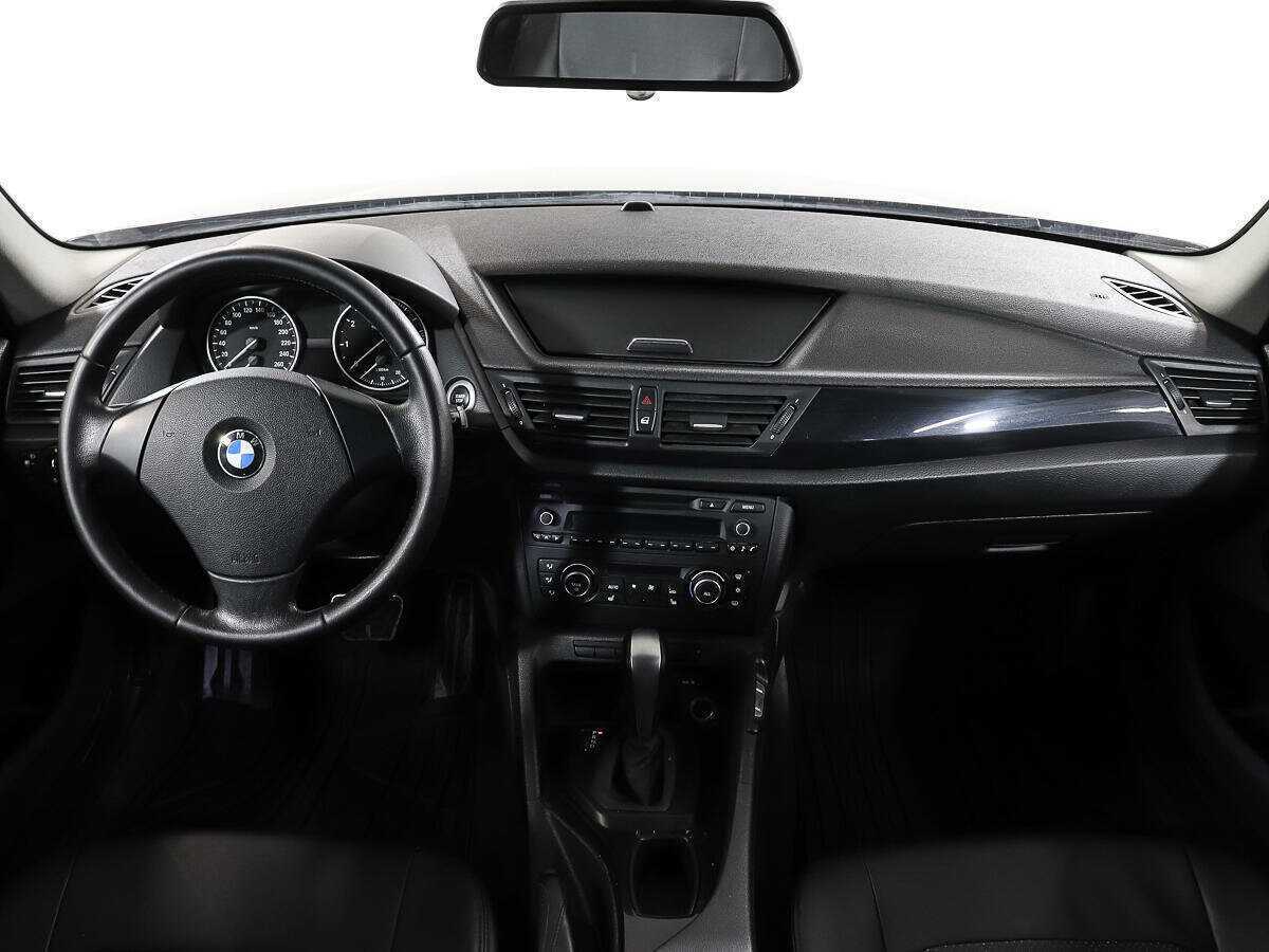 BMW X1 18i, 2012 Фото №12