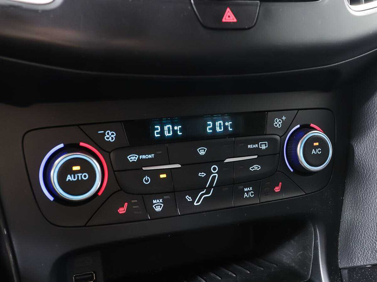 Ford Focus, 2015 Фото №21