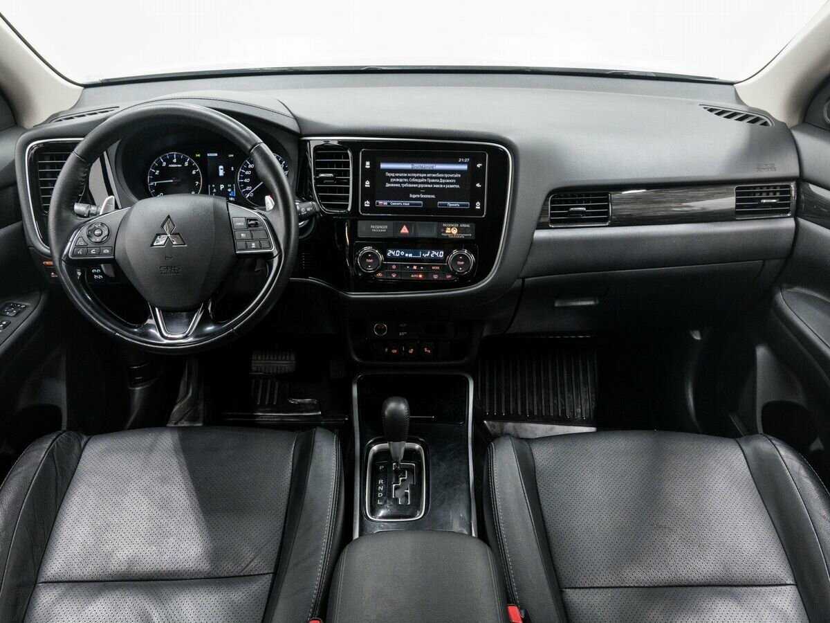 Mitsubishi Outlander, 2018 Фото №11