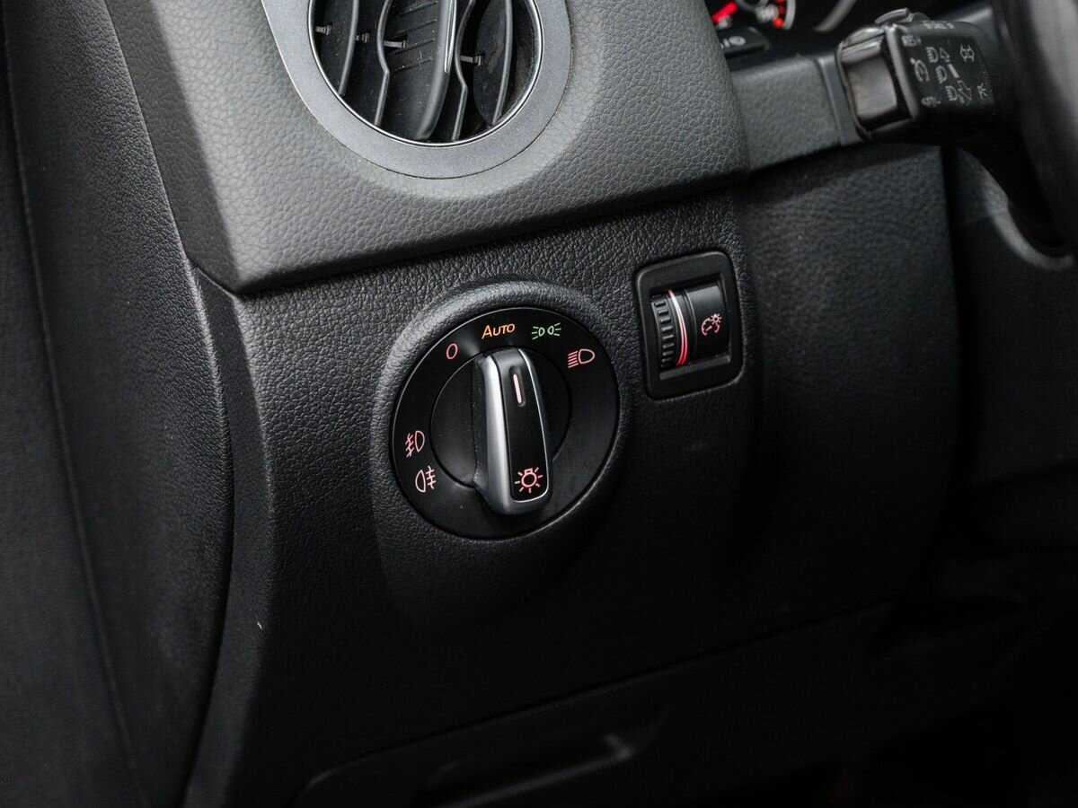 Volkswagen Tiguan, 2013 Фото №15