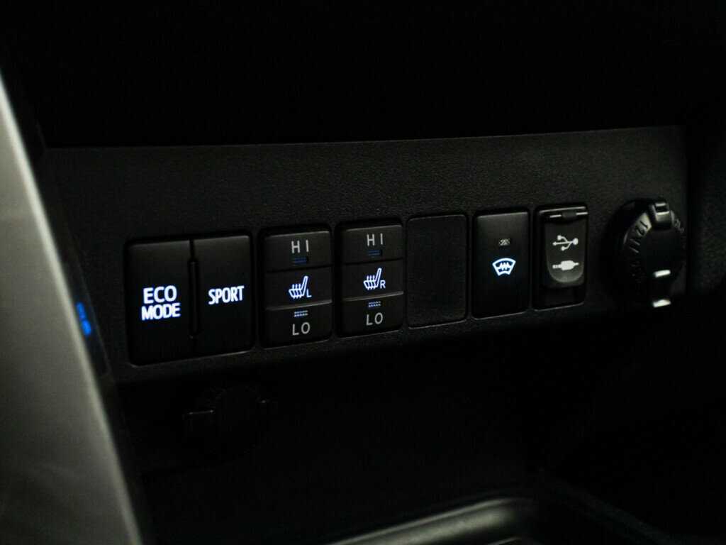 Toyota RAV4, 2016 Фото №18