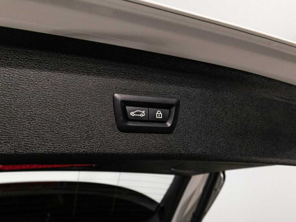 BMW X1 18d xDrive, 2021 Фото №15