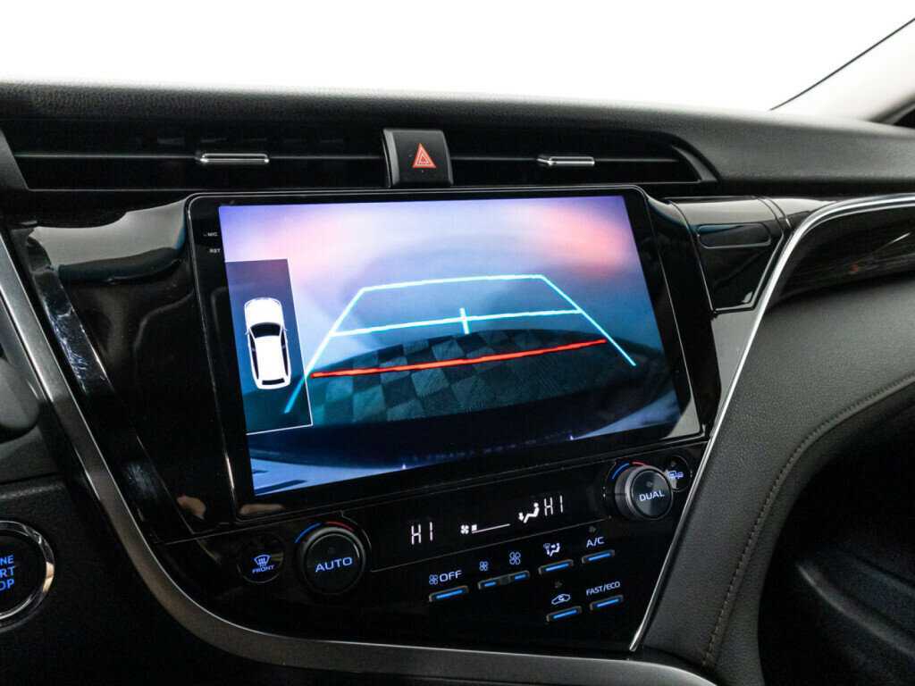 Toyota Camry, 2021 Фото №15