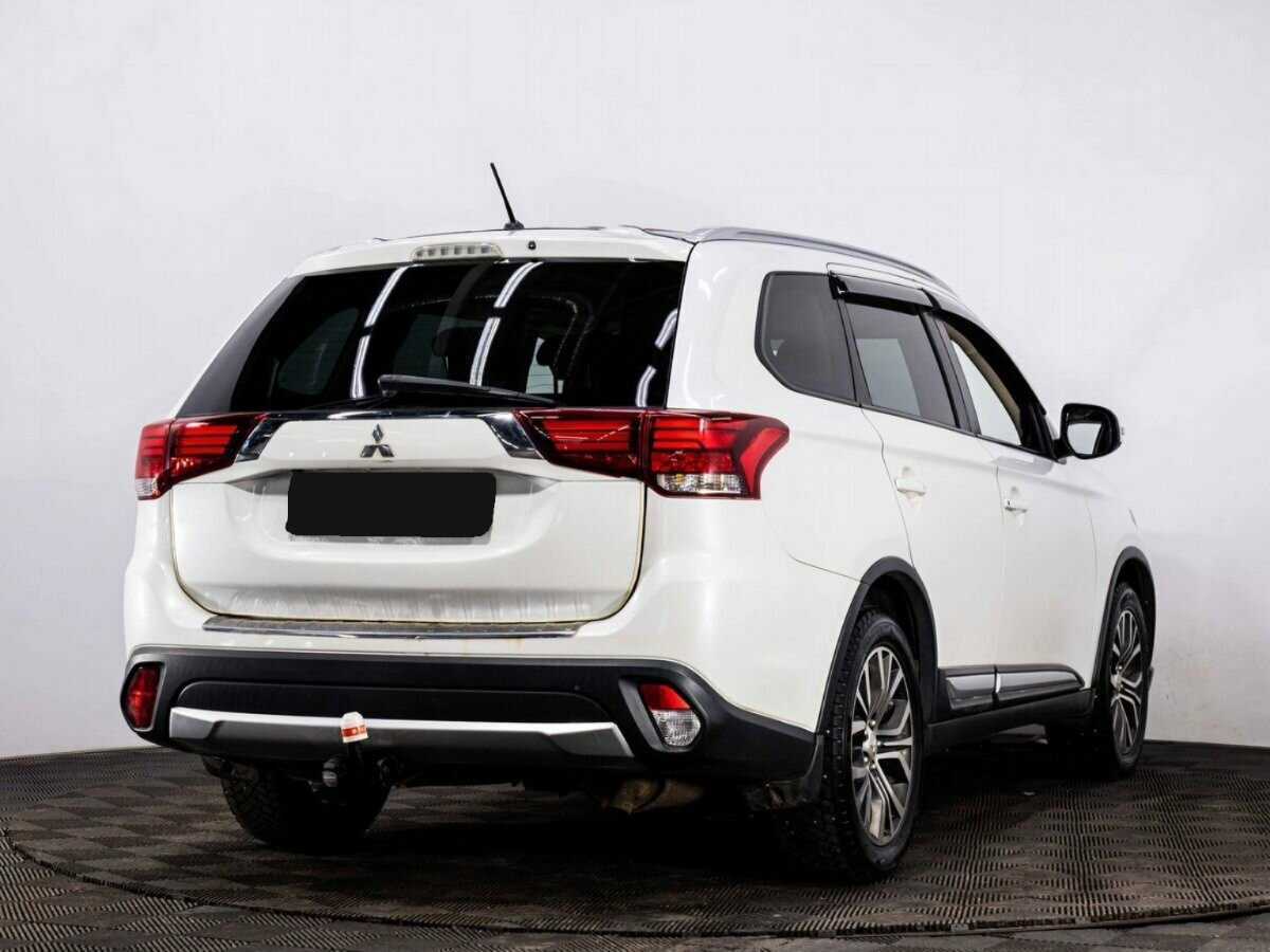 Mitsubishi Outlander, 2015 Фото №6