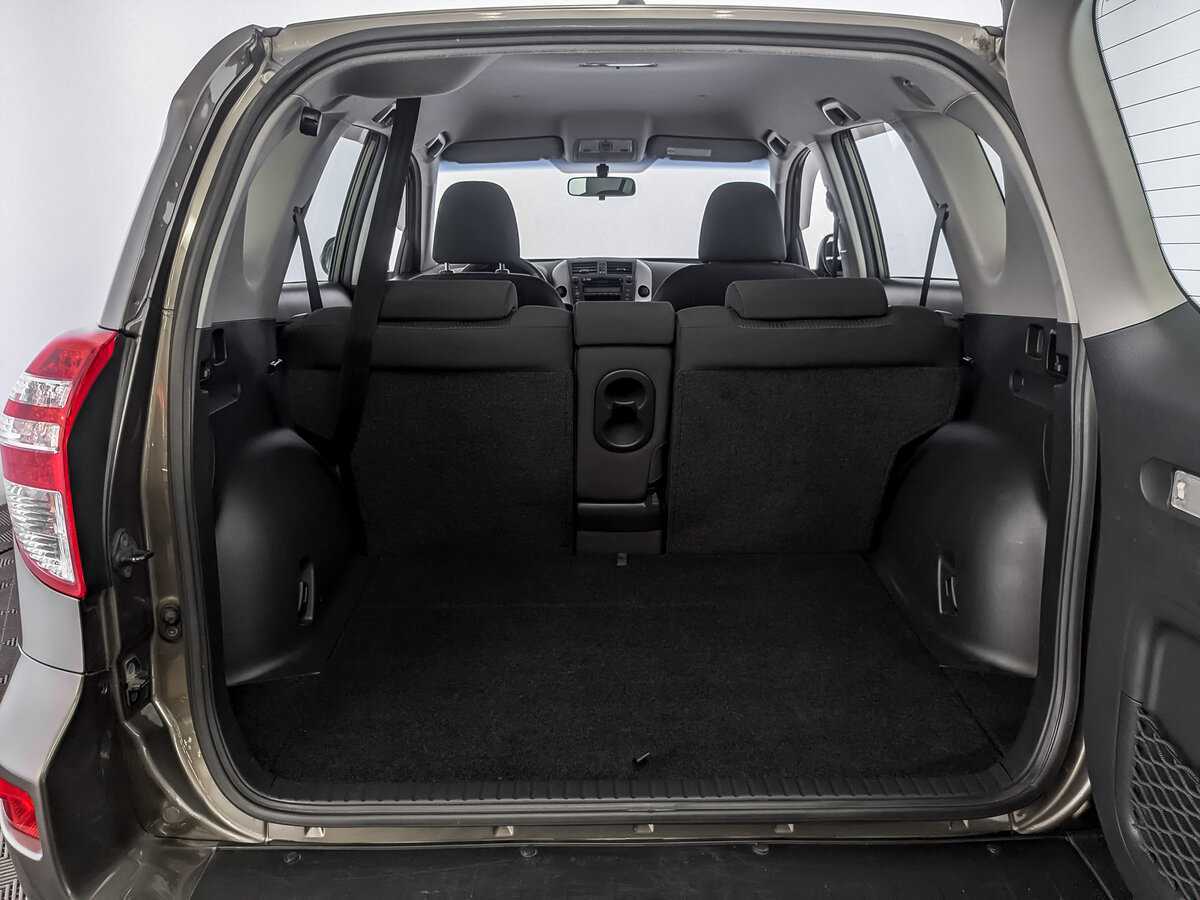 Toyota RAV4, 2012 Фото №10