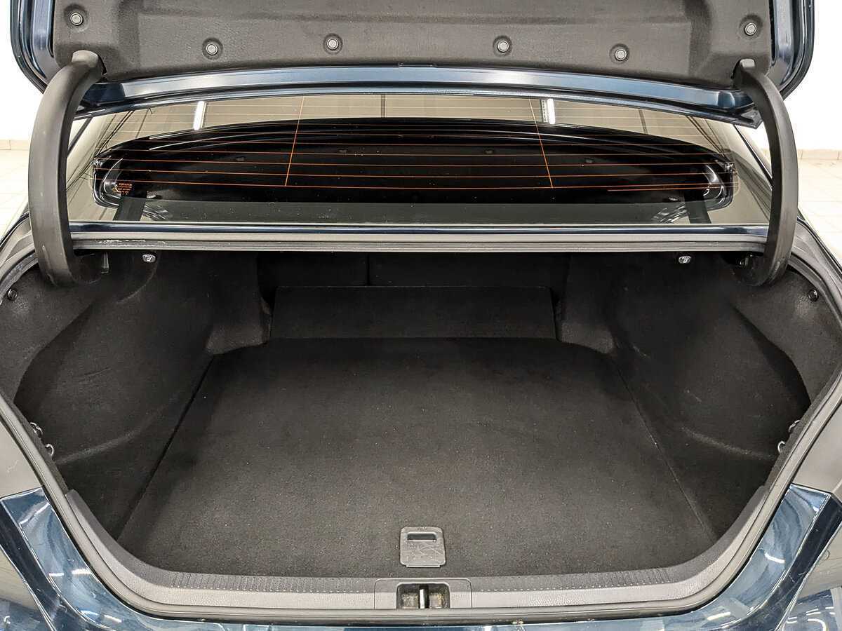 Toyota Camry, 2018 Фото №10