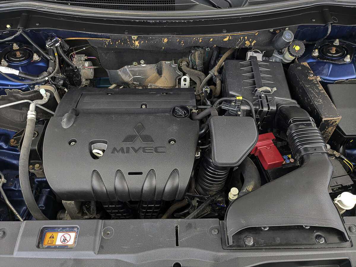 Mitsubishi Outlander, 2014 Фото №9