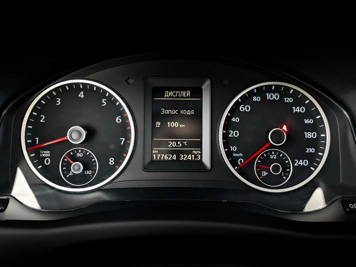 Volkswagen Tiguan, 2016 Фото №13