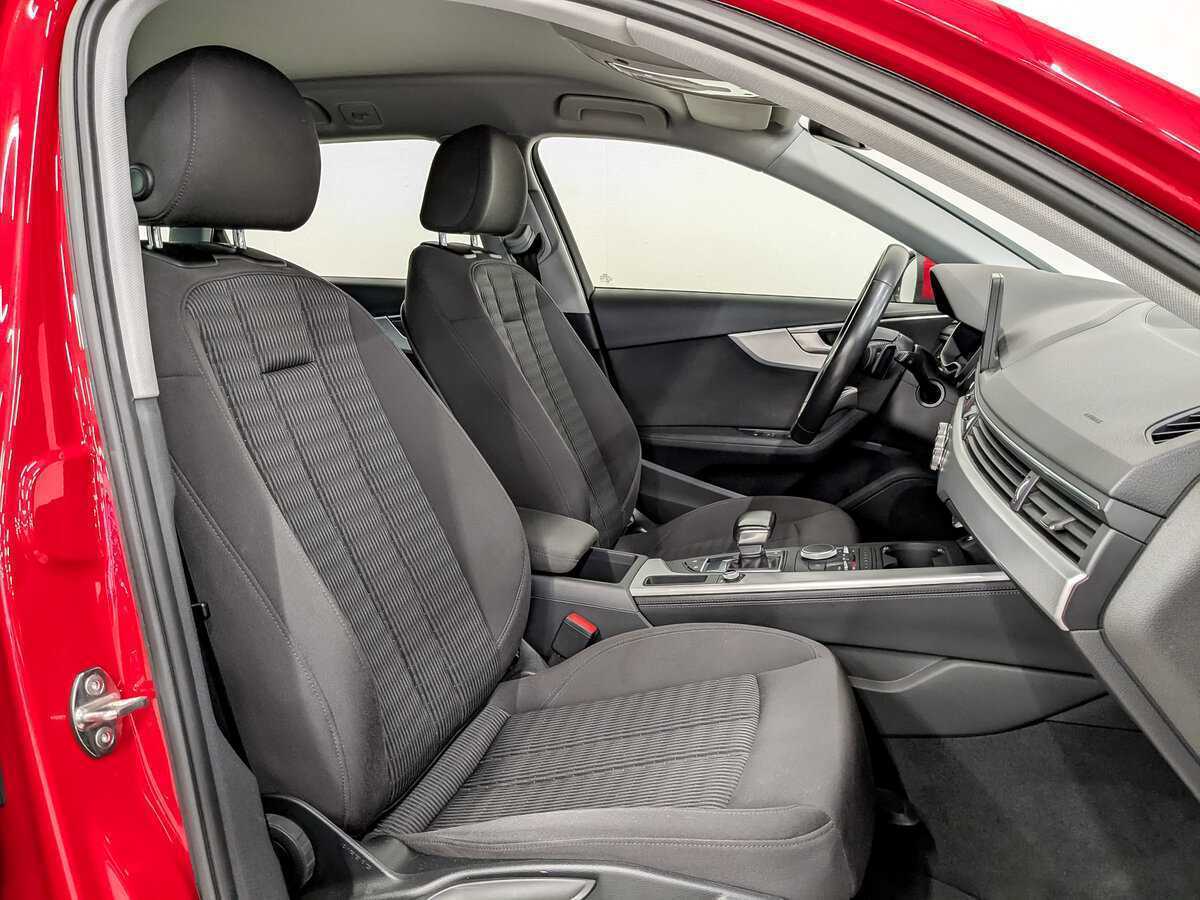 Audi A4, 2017 Фото №21