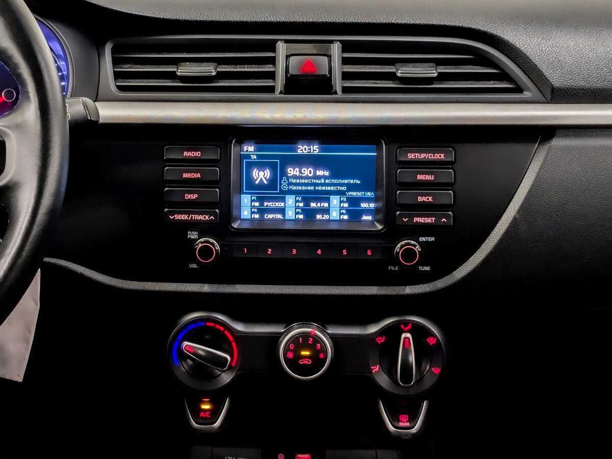 Kia Rio X-Line, 2020 Фото №15