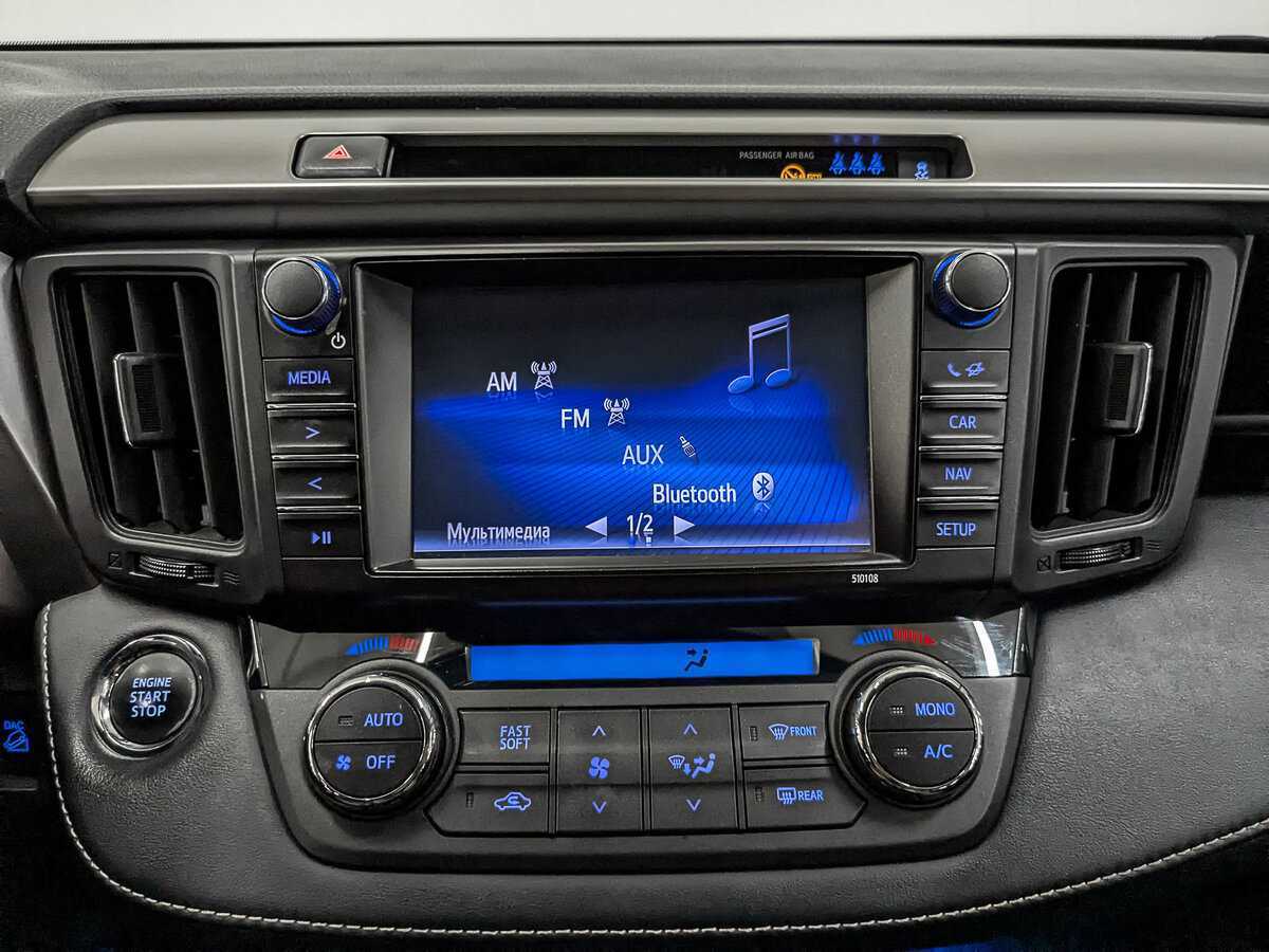 Toyota RAV4, 2017 Фото №17