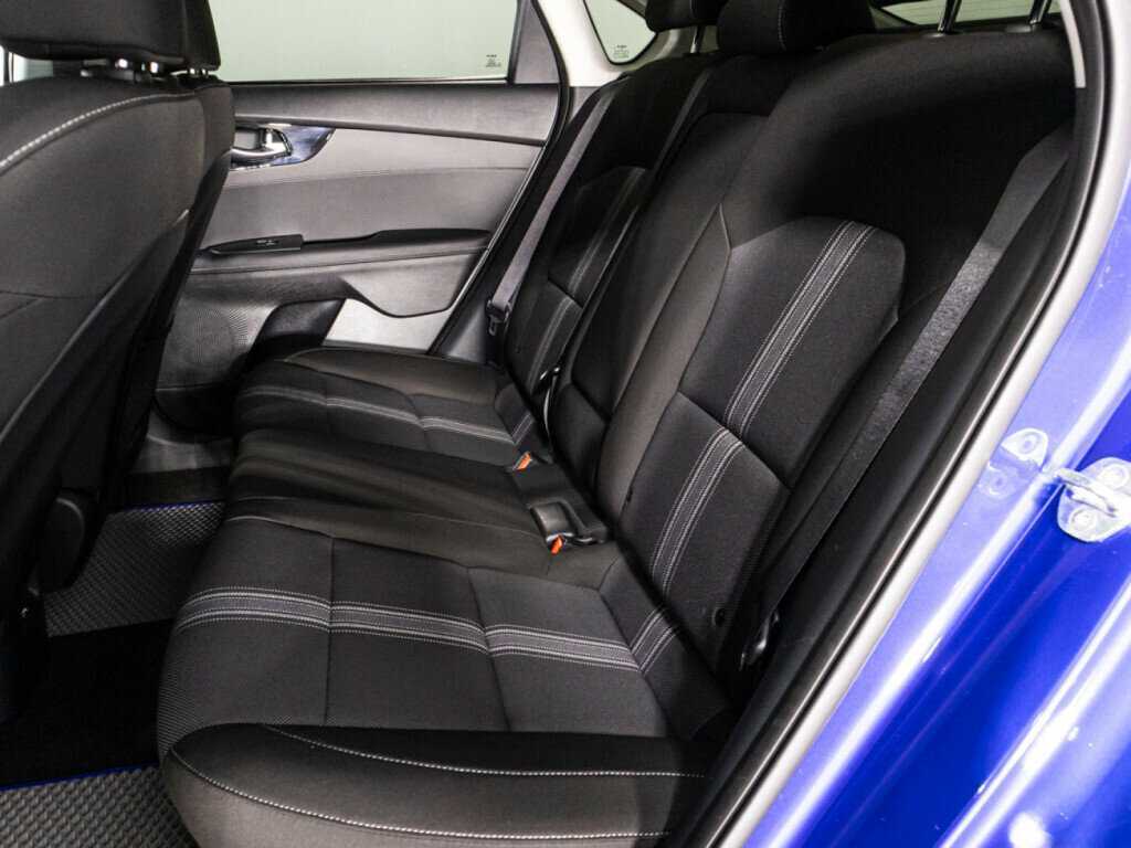 Kia Cerato, 2022 Фото №10