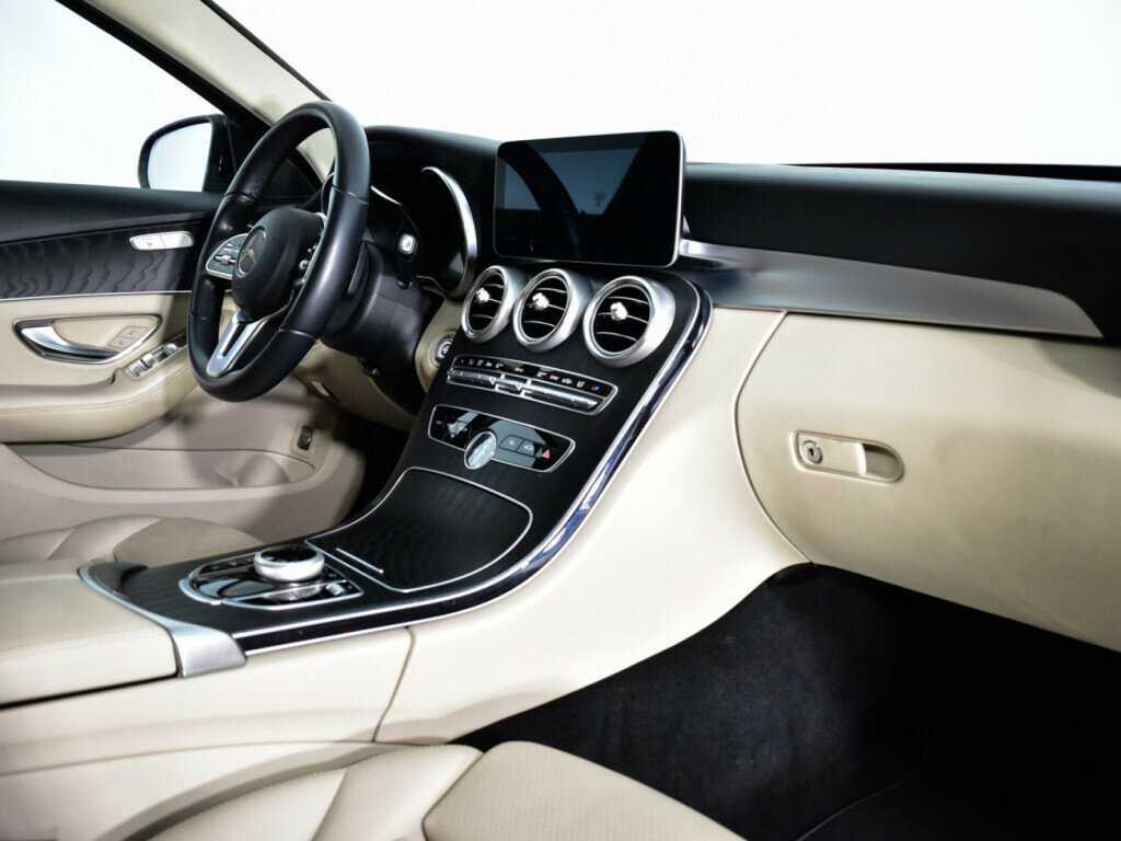 Mercedes-Benz C-Класс 200, 2018 Фото №9