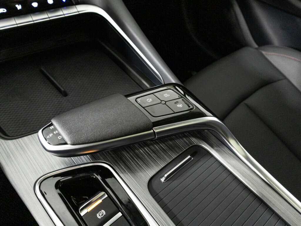 Changan UNI-T, 2023 Фото №18