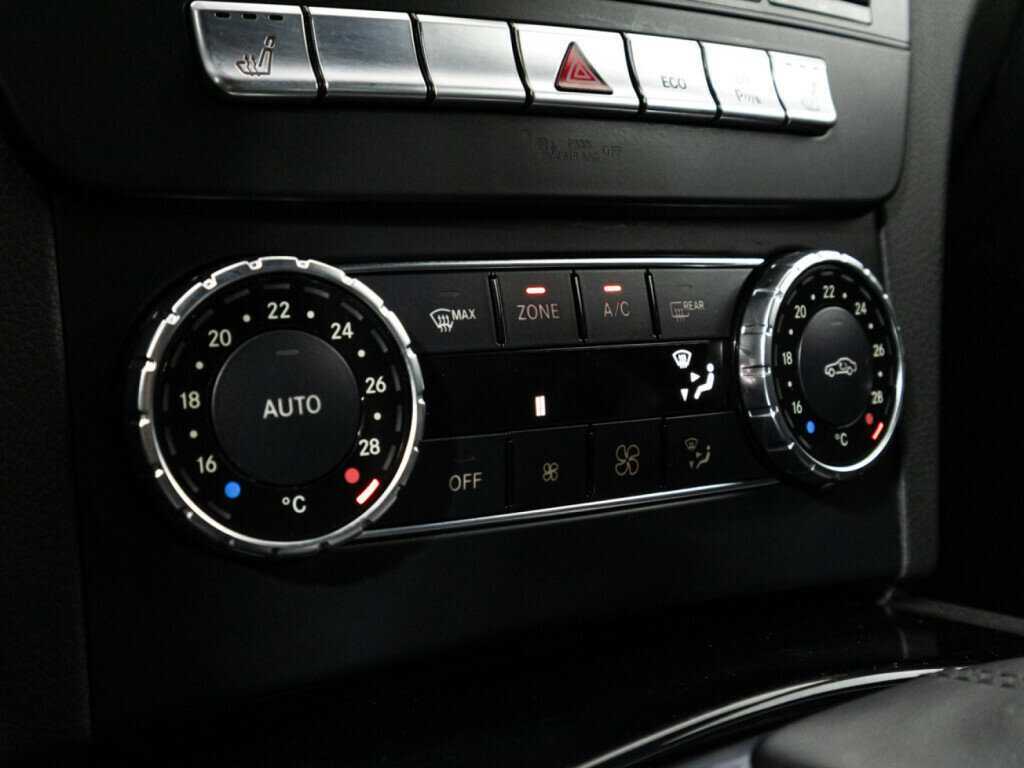 Mercedes-Benz C-Класс 180, 2013 Фото №17