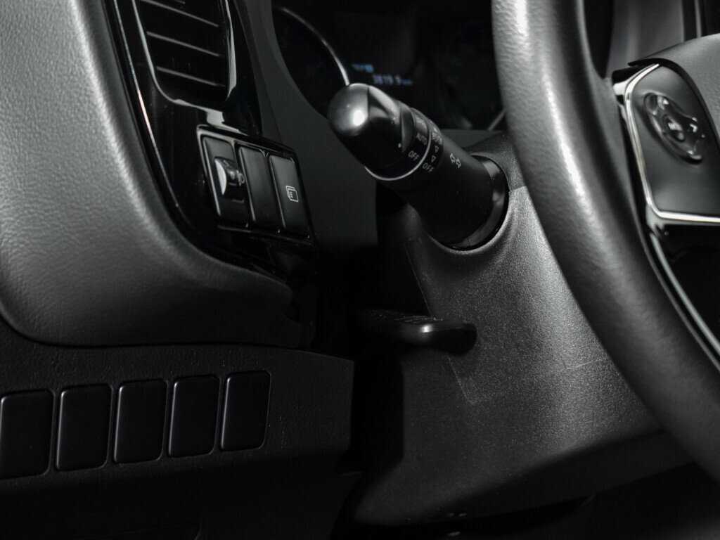 Mitsubishi Outlander, 2019 Фото №8