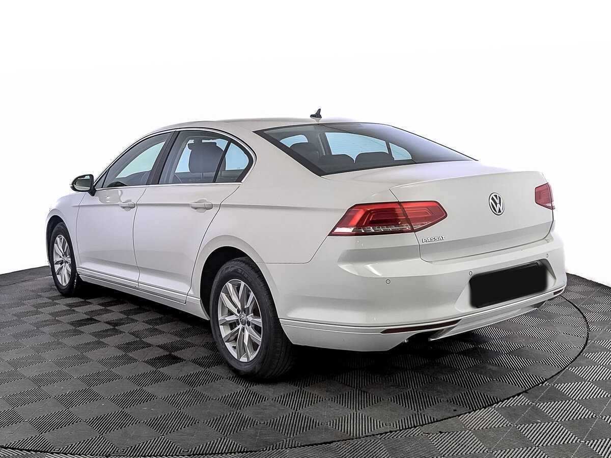 Volkswagen Passat, 2019 Фото №7