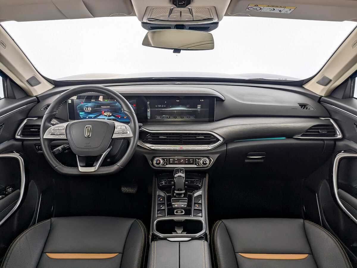 FAW Bestune T77, 2022 Фото №13