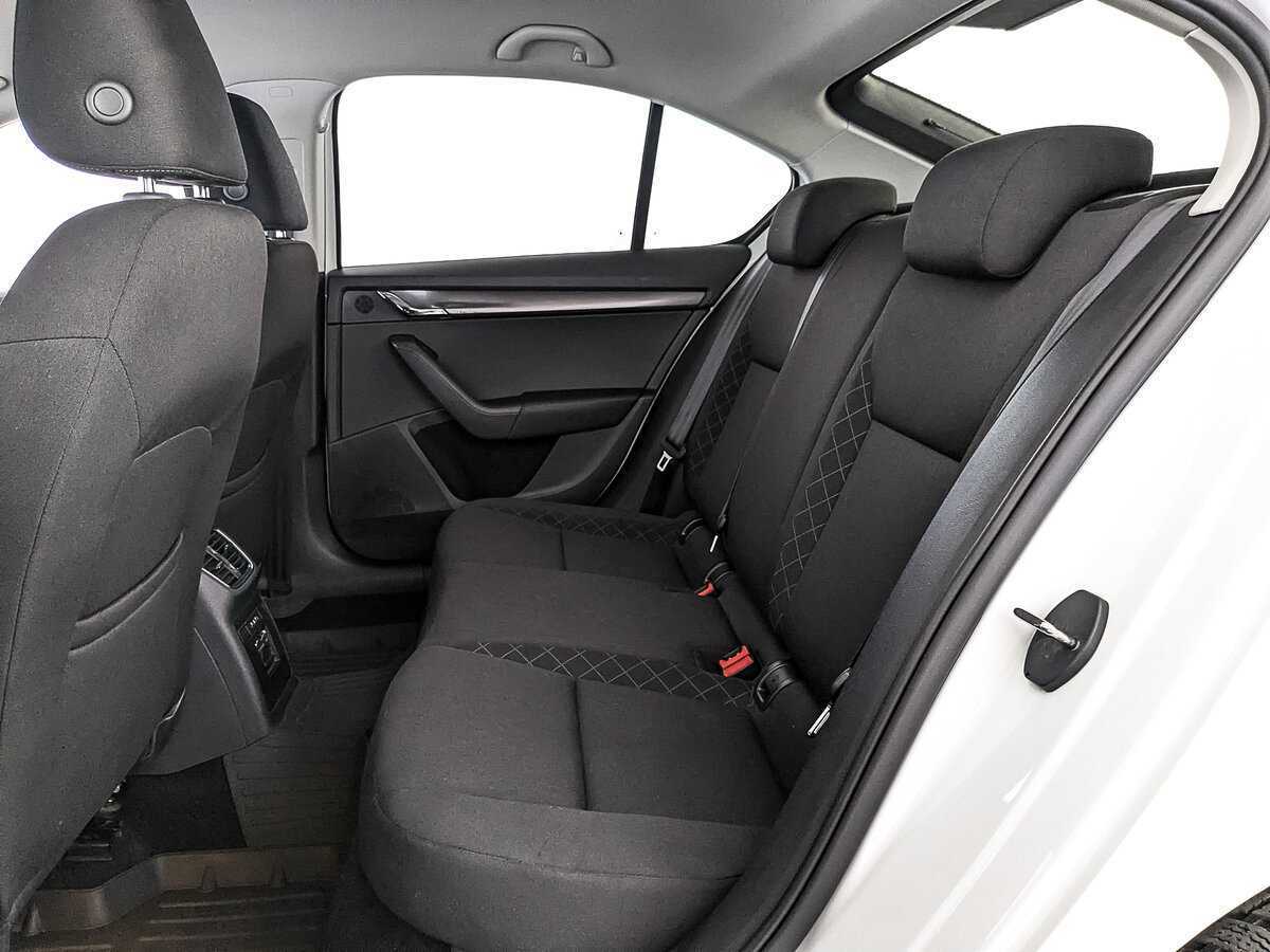 Skoda Octavia, 2018 Фото №18