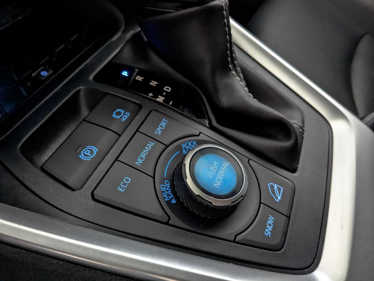 Toyota RAV4, 2021 Фото №26