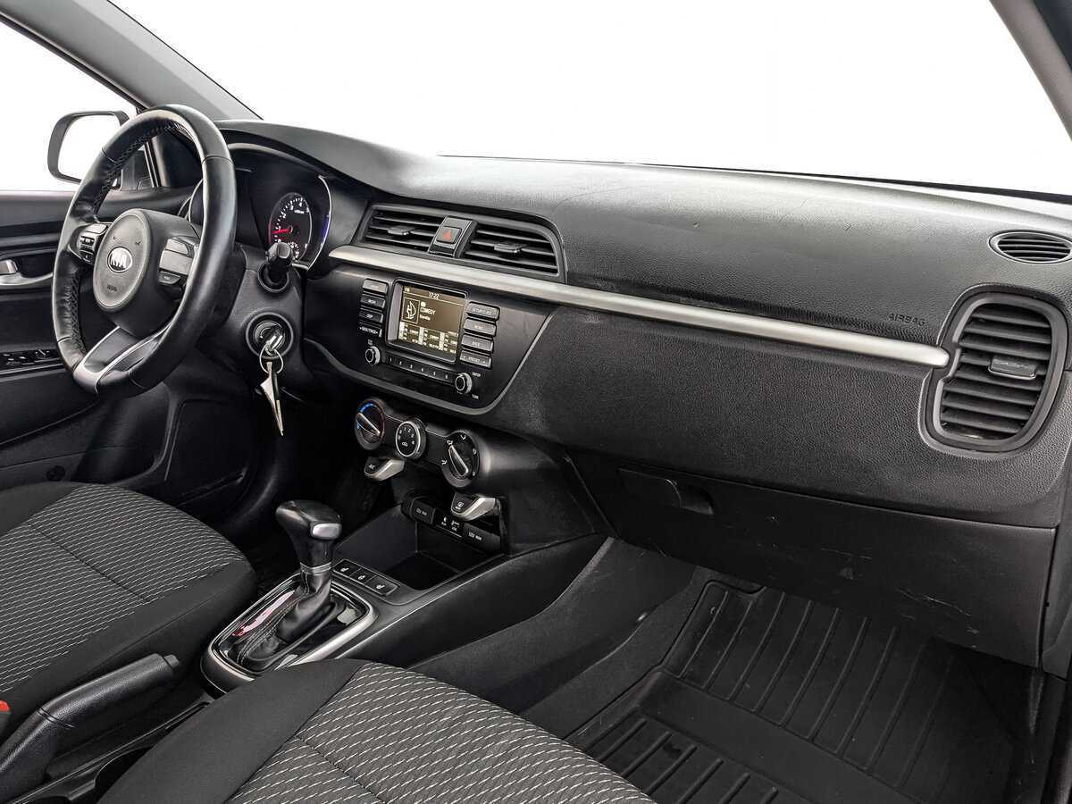 Kia Rio X-Line, 2020 Фото №10