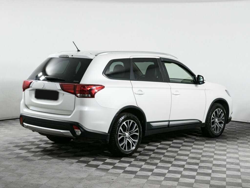 Mitsubishi Outlander, 2015 Фото №4