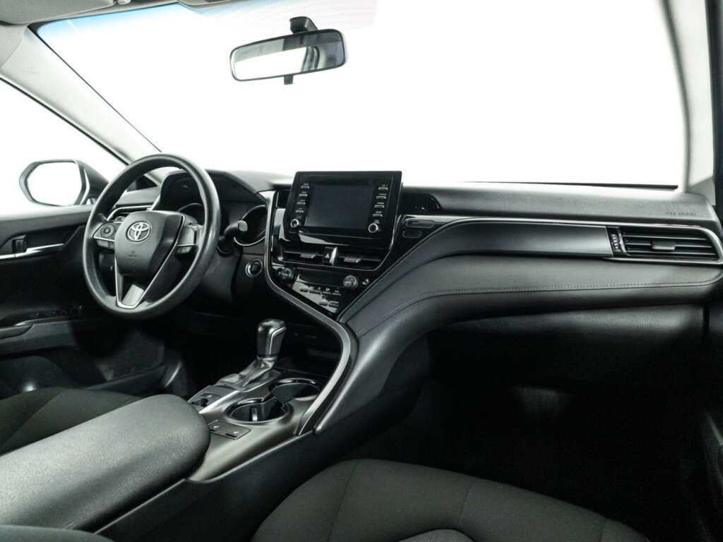 Toyota Camry, 2021 Фото №9