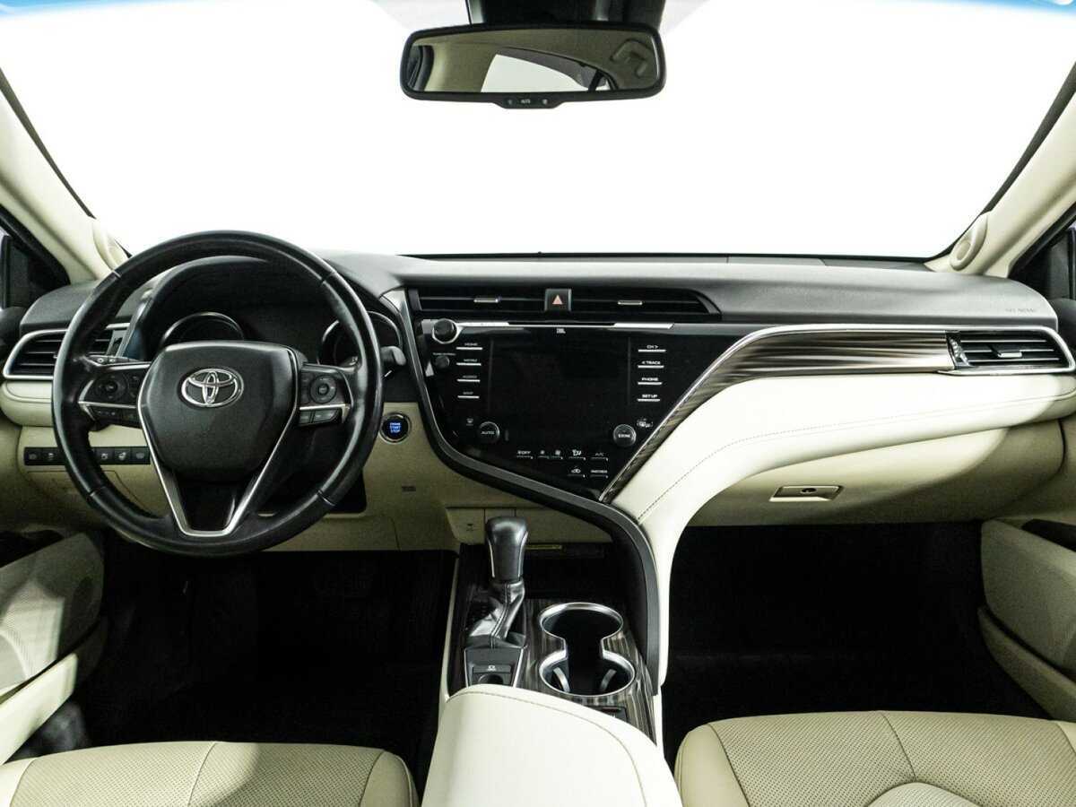 Toyota Camry, 2018 Фото №13
