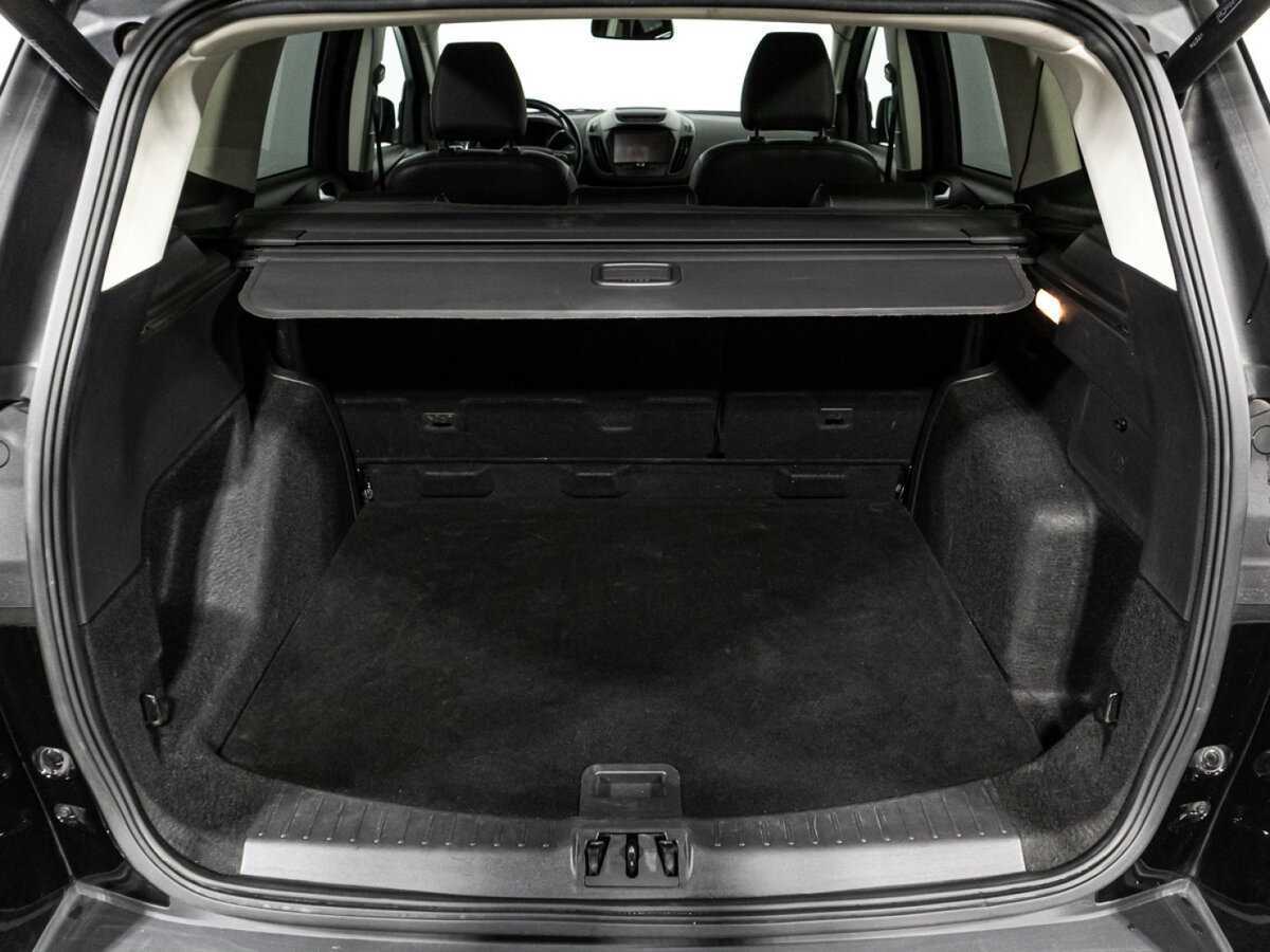 Ford Kuga, 2017 Фото №15