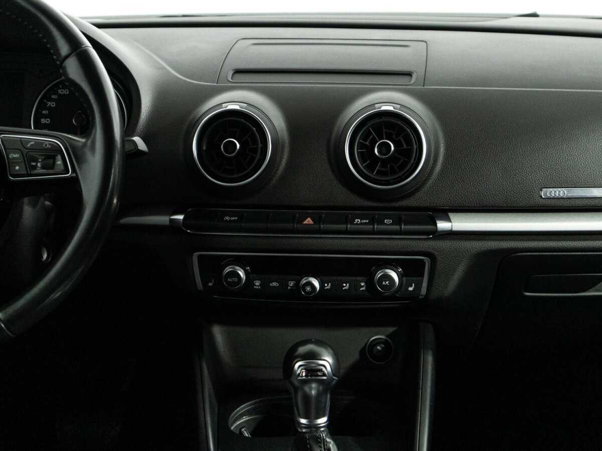 Audi A3, 2017 Фото №14