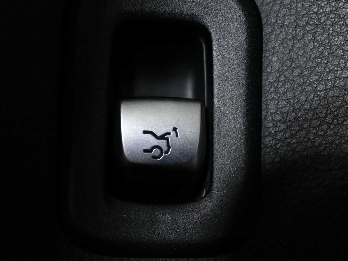 Mercedes-Benz C-Класс 200, 2018 Фото №17