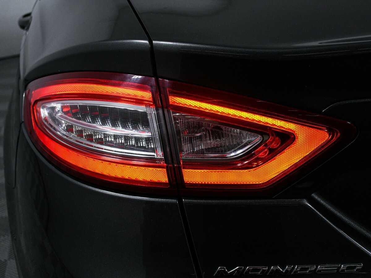 Ford Mondeo, 2015 Фото №13