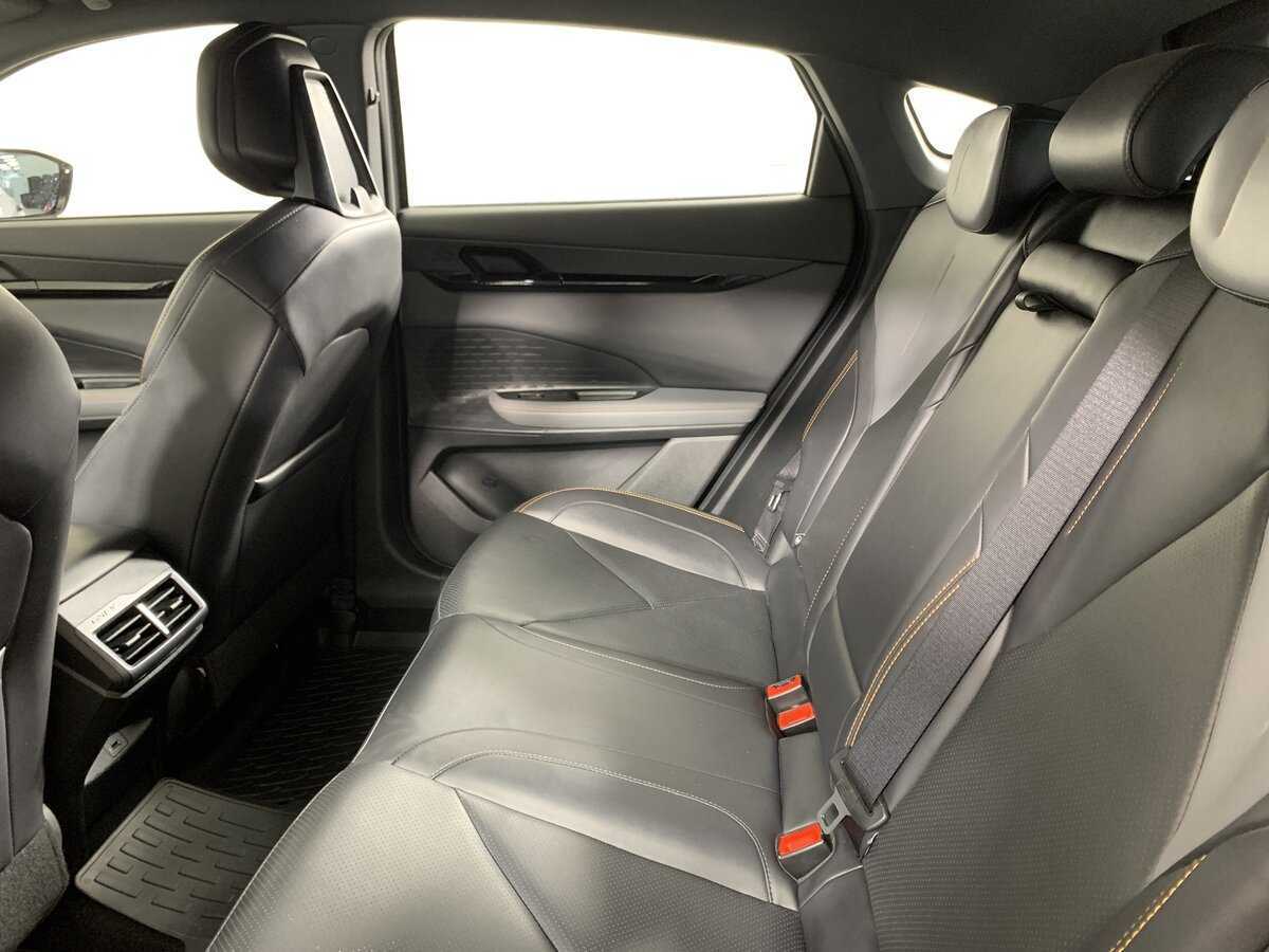 Changan UNI-V, 2023 Фото №20