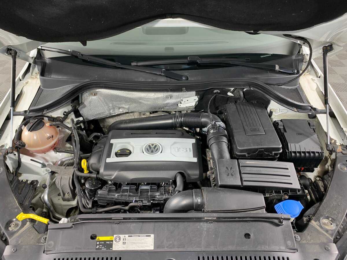 Volkswagen Tiguan, 2015 Фото №11