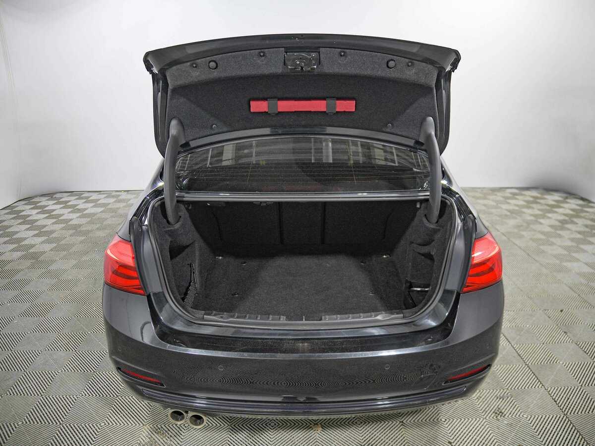 BMW 3 серии 320d xDrive, 2017 Фото №18