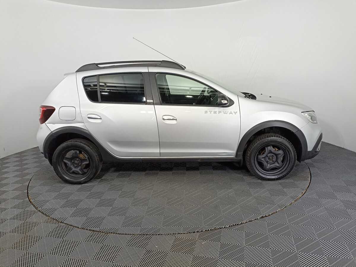 Renault Sandero Stepway, 2019 - 72 123 км. | Фото №4