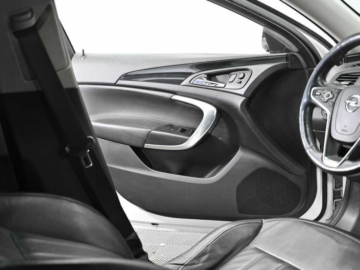 Opel Insignia, 2014 - 178 000 км. | Фото №6