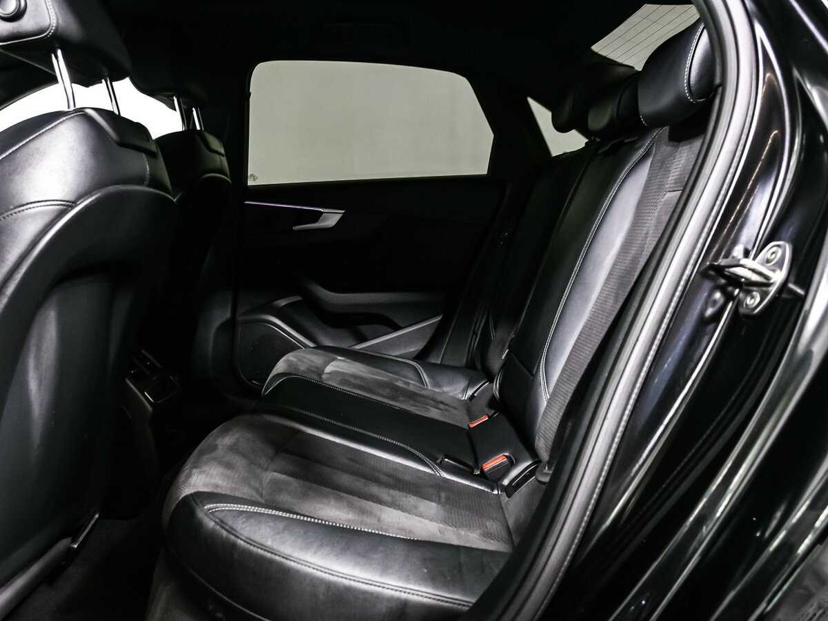 Audi A4, 2018 Фото №12